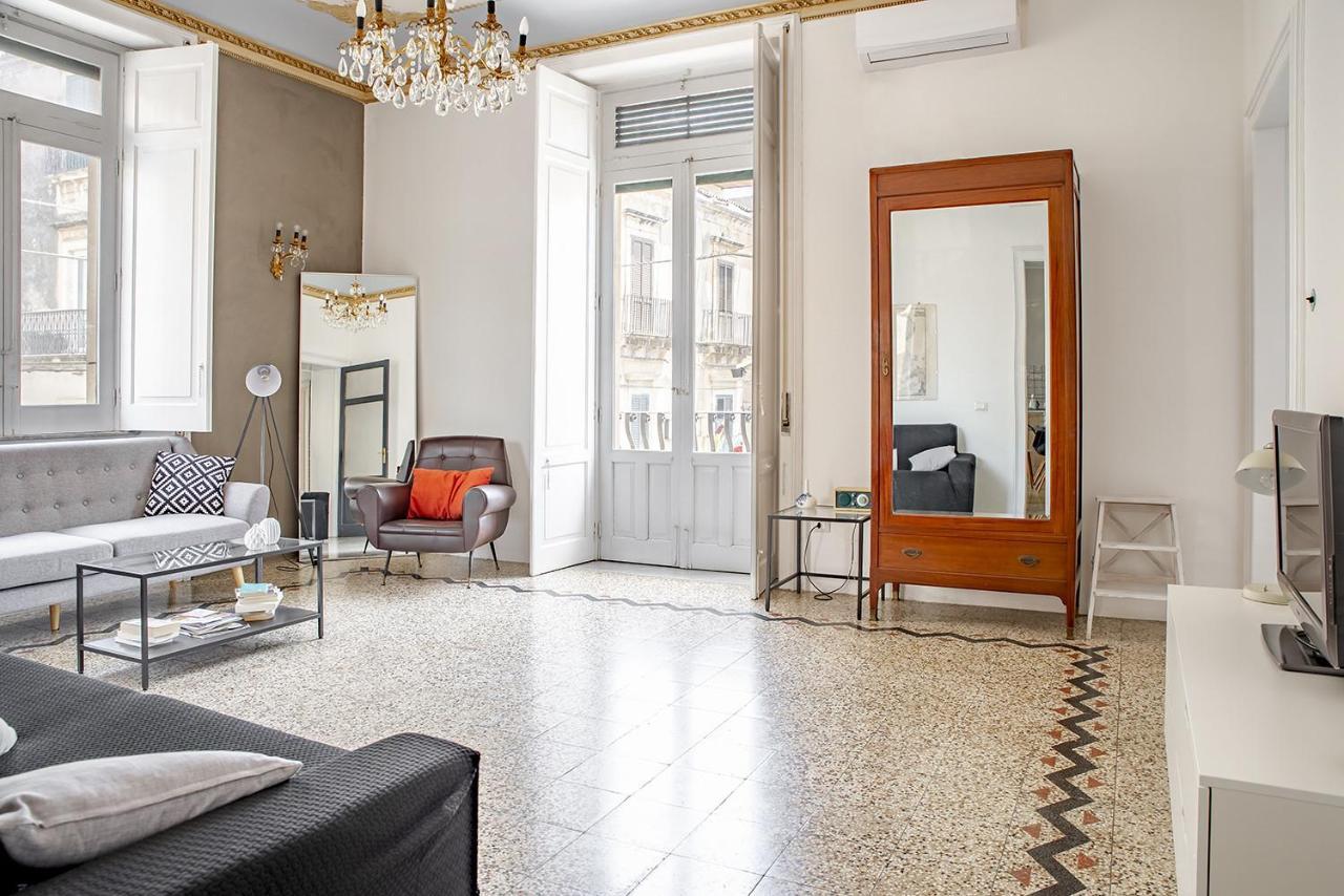 Cavour Apartments By Wonderful Italy Noto Luaran gambar